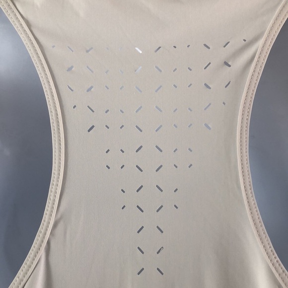 𝅺NEW Zella “Nova” Exercise Perforated Cutout Racer Back Size L Workout Tank Top - Picture 7 of 15
